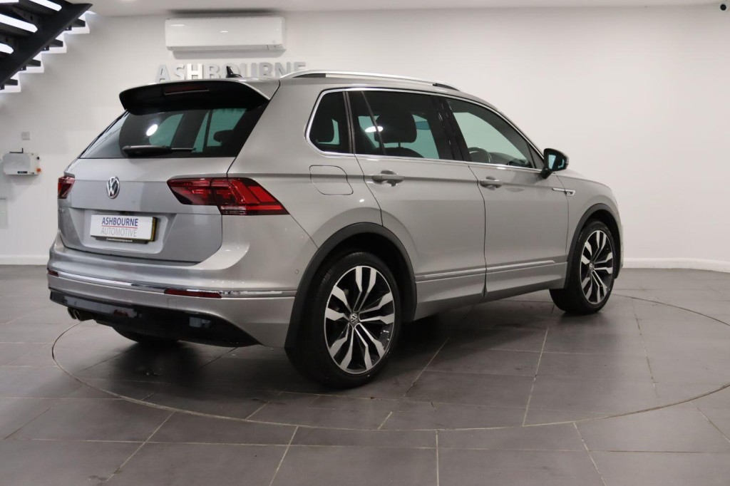 VOLKSWAGEN TIGUAN 1.5 TSI EVO R-Line Tech 2020