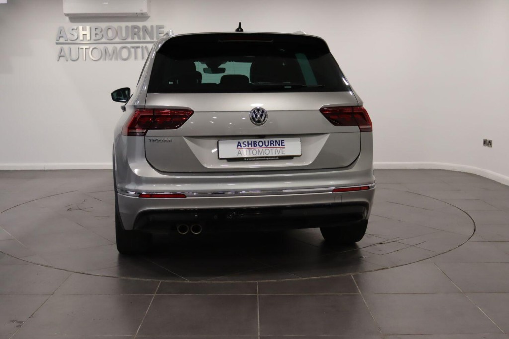 VOLKSWAGEN TIGUAN 1.5 TSI EVO R-Line Tech 2020