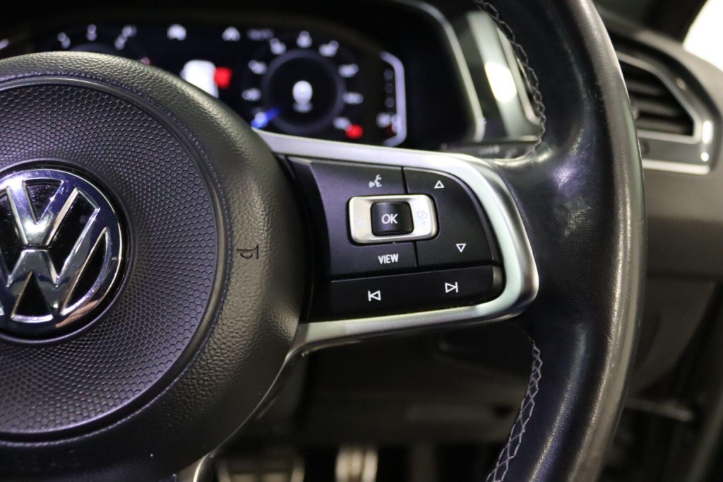 VOLKSWAGEN TIGUAN 1.5 TSI EVO R-Line Tech 2020