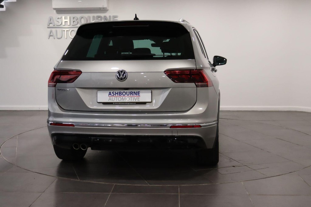 VOLKSWAGEN TIGUAN 1.5 TSI EVO R-Line Tech 2020