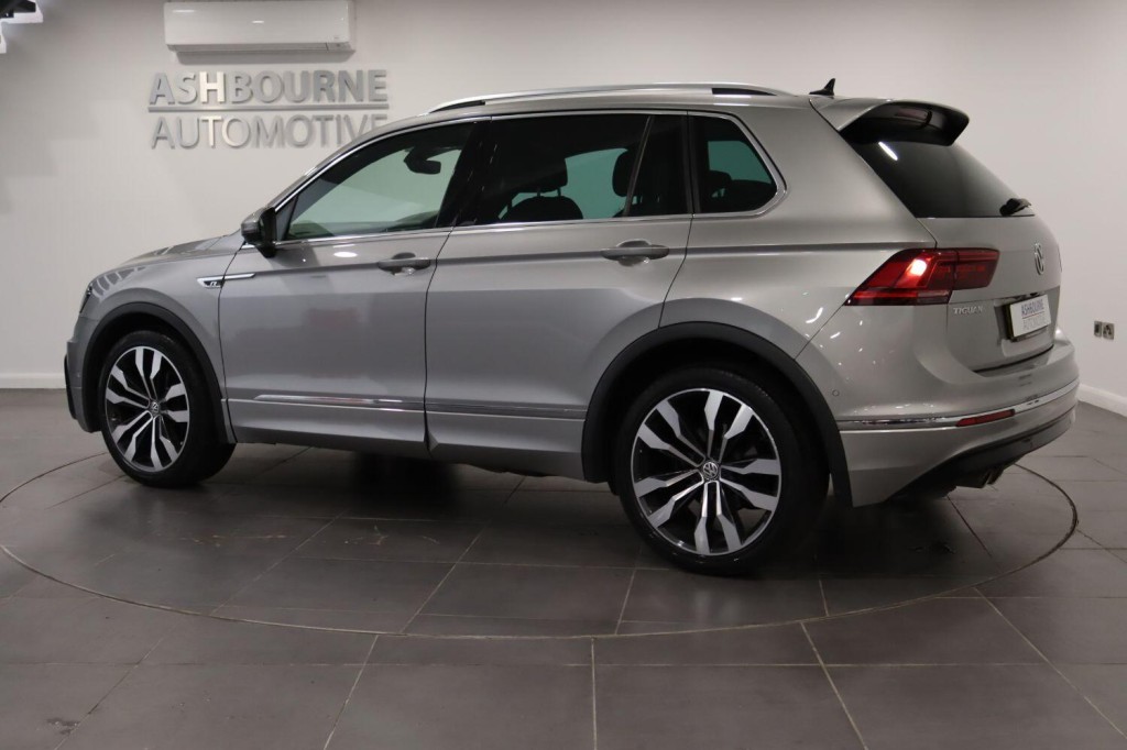 VOLKSWAGEN TIGUAN 1.5 TSI EVO R-Line Tech 2020