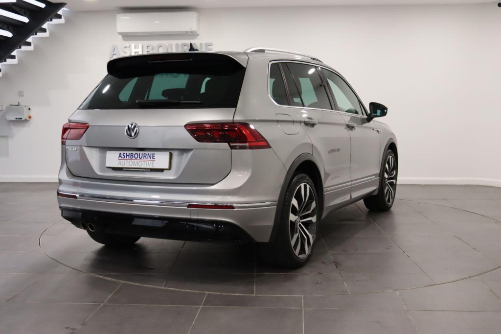 VOLKSWAGEN TIGUAN 1.5 TSI EVO R-Line Tech 2020