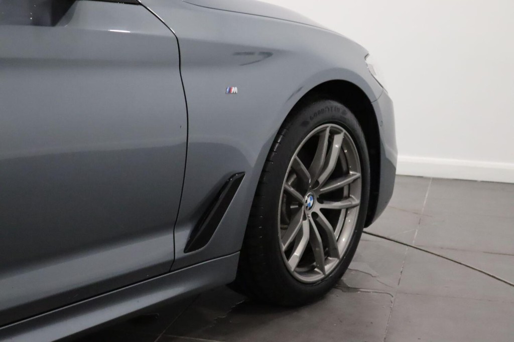 BMW 5 SERIES 2.0 520d xDrive M Sport Touring 2020
