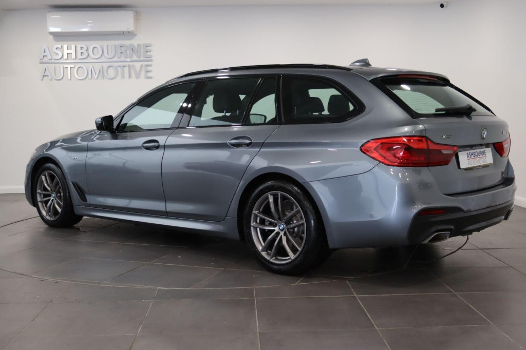 BMW 5 SERIES 2.0 520d xDrive M Sport Touring 2020