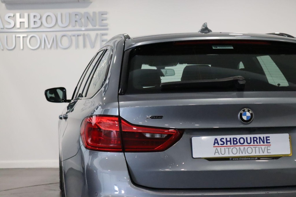 BMW 5 SERIES 2.0 520d xDrive M Sport Touring 2020