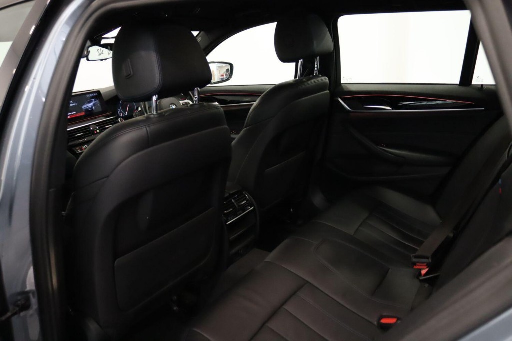 BMW 5 SERIES 2.0 520d xDrive M Sport Touring 2020