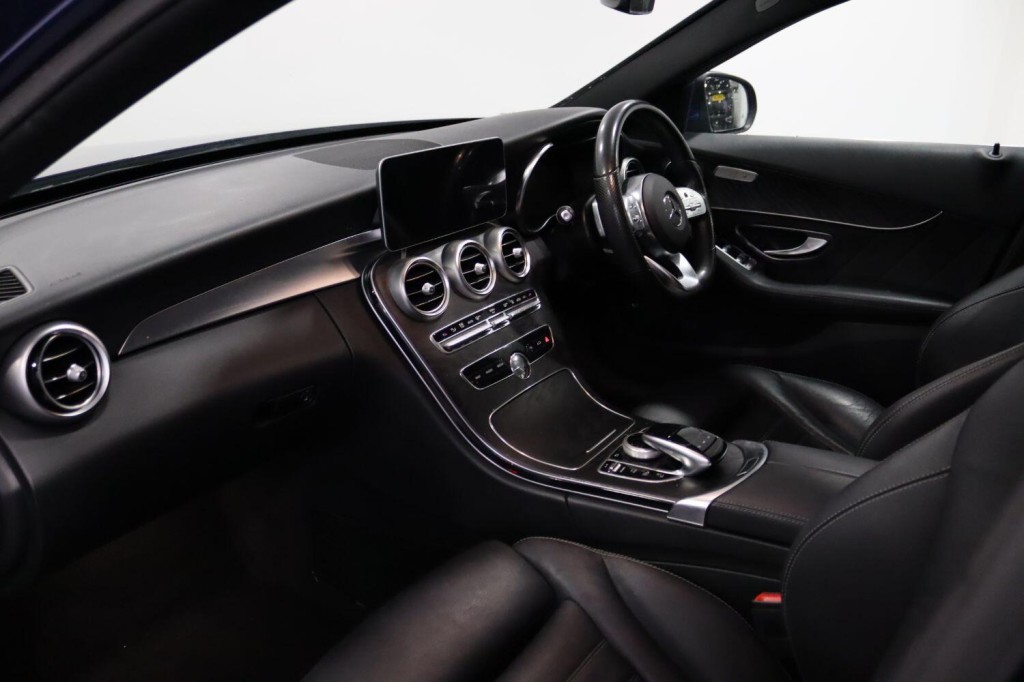 MERCEDES-BENZ C CLASS 2.0 C300de 13.5kWh AMG Line Edition 2019