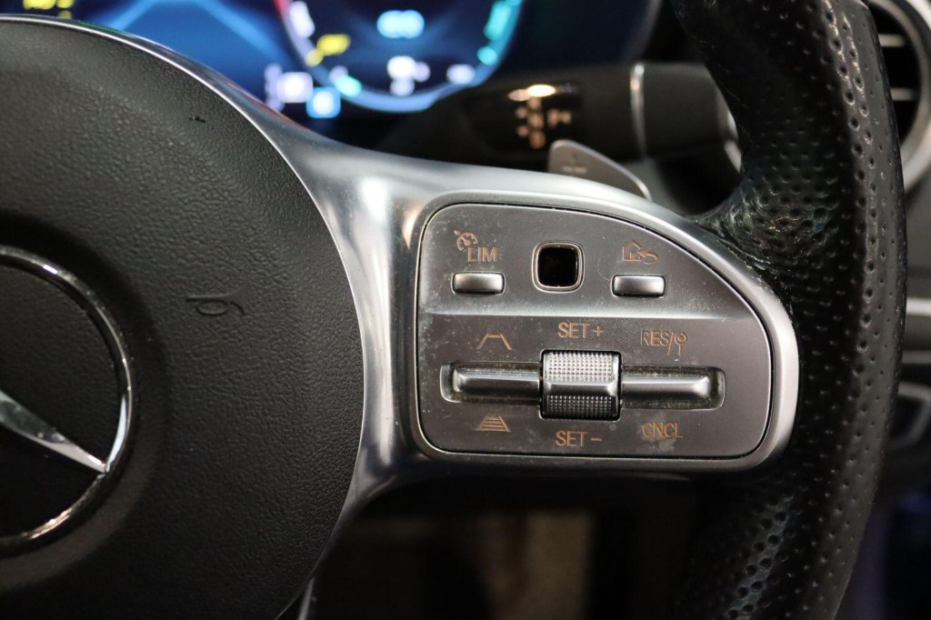 MERCEDES-BENZ C CLASS 2.0 C300de 13.5kWh AMG Line Edition 2019