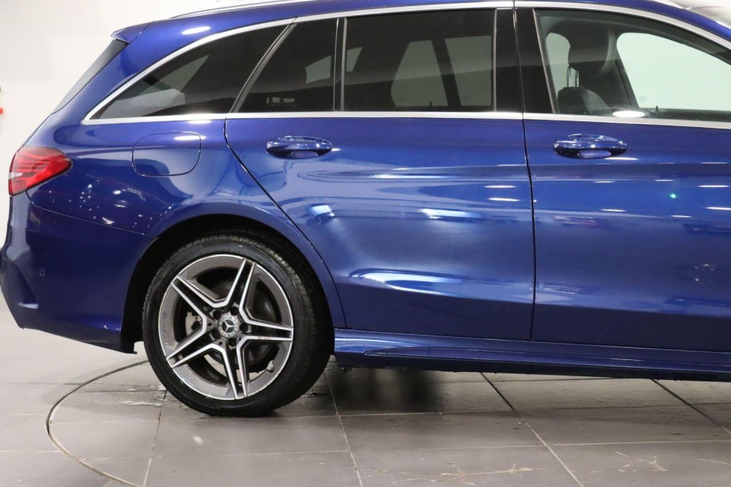 MERCEDES-BENZ C CLASS 2.0 C300de 13.5kWh AMG Line Edition 2019