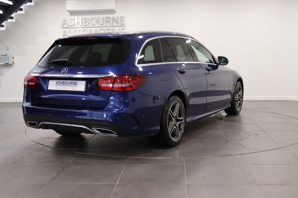 MERCEDES-BENZ C CLASS 2.0 C300de 13.5kWh AMG Line Edition 2019