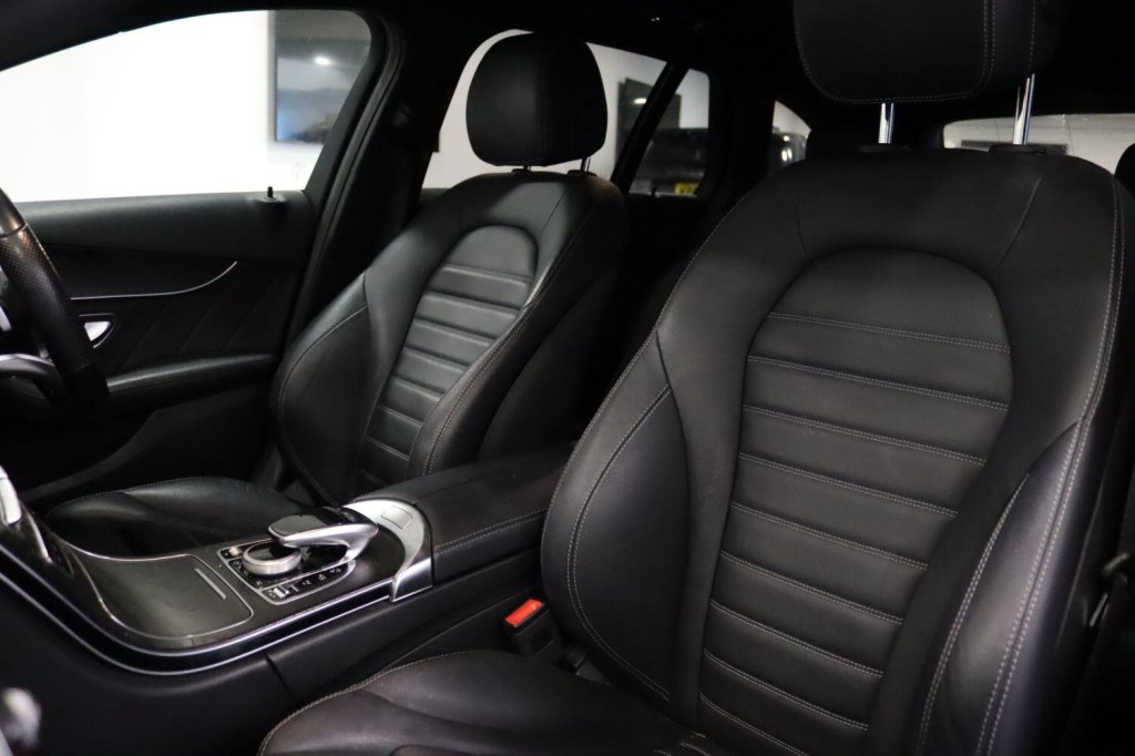 MERCEDES-BENZ C CLASS 2.0 C300de 13.5kWh AMG Line Edition 2019