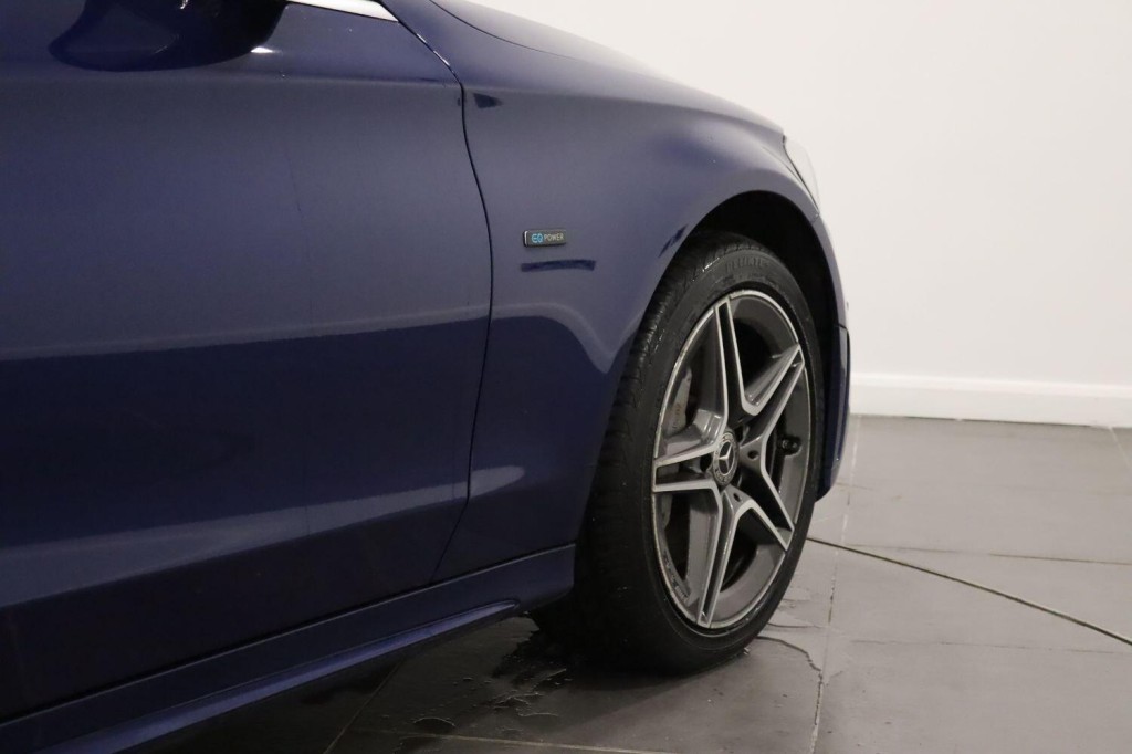 MERCEDES-BENZ C CLASS 2.0 C300de 13.5kWh AMG Line Edition 2019