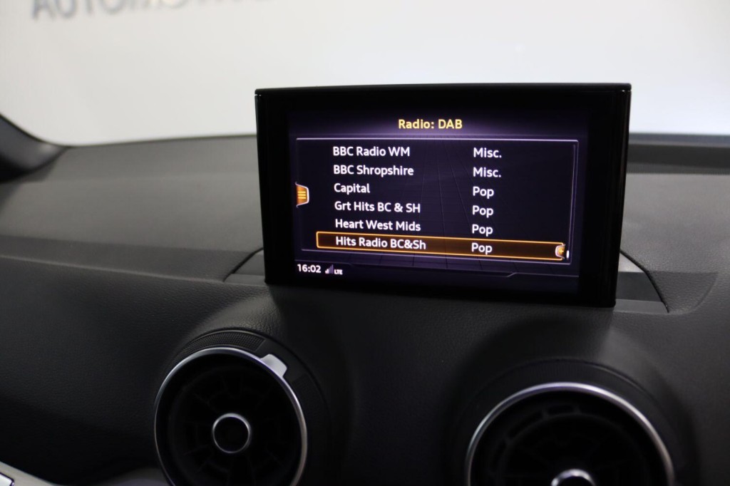 AUDI Q2 1.0 TFSI 30 S line 2020