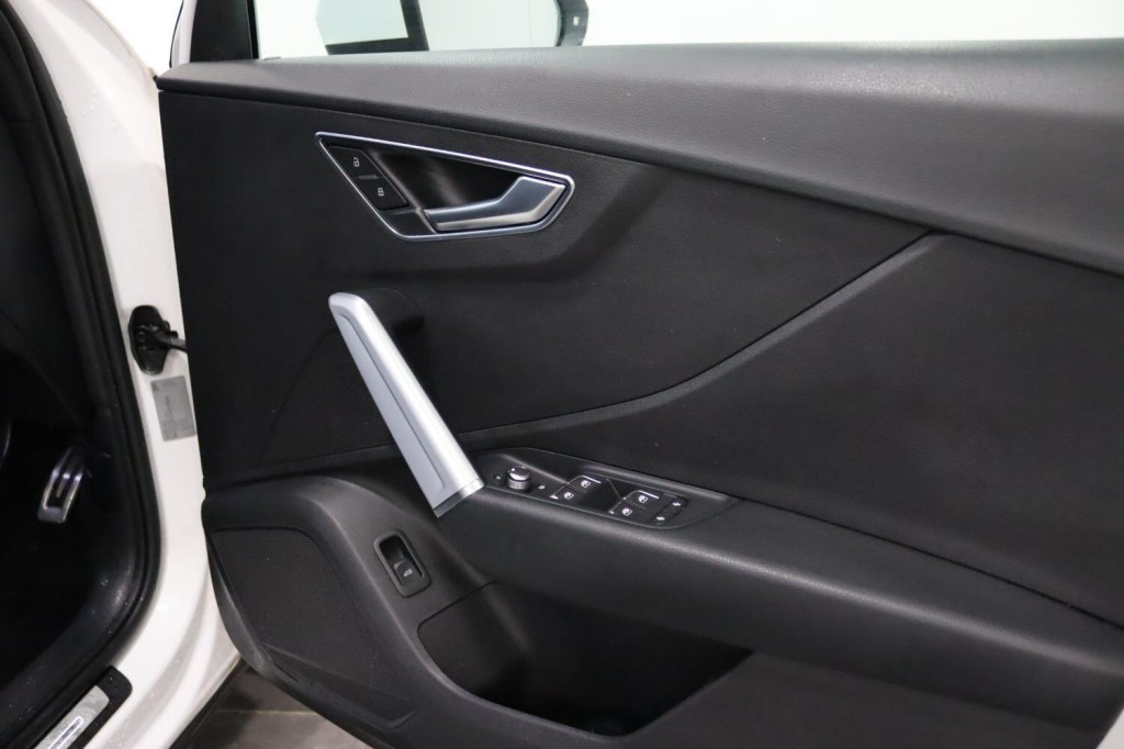 AUDI Q2 1.0 TFSI 30 S line 2020