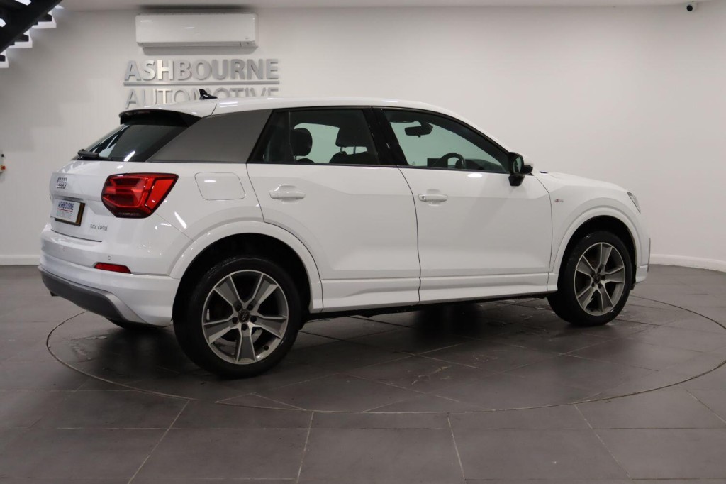 AUDI Q2 1.0 TFSI 30 S line 2020