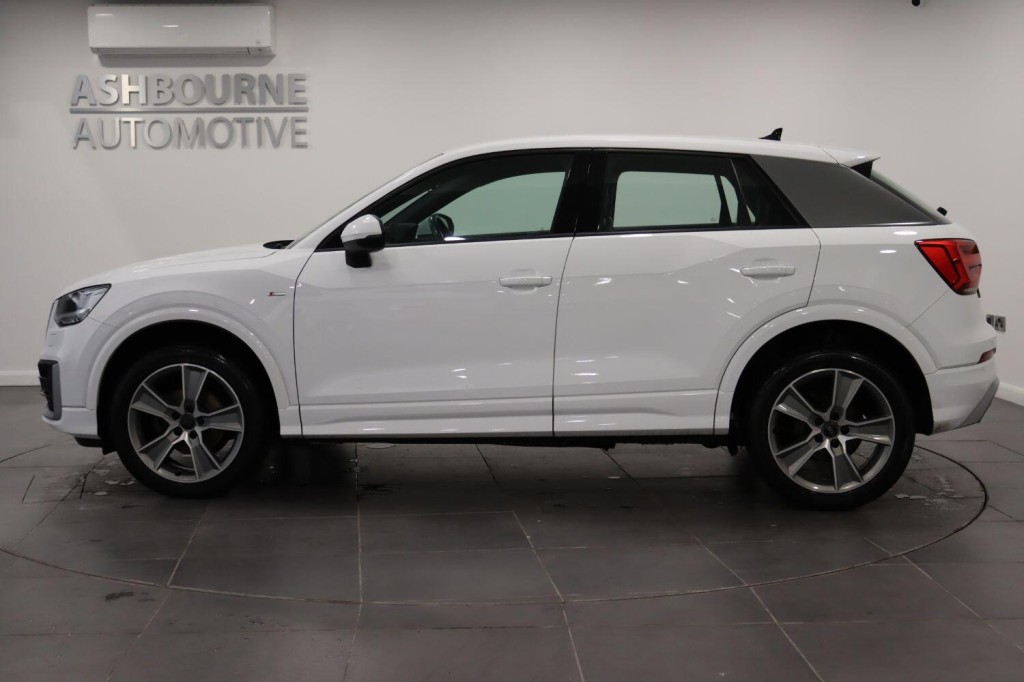 AUDI Q2 1.0 TFSI 30 S line 2020