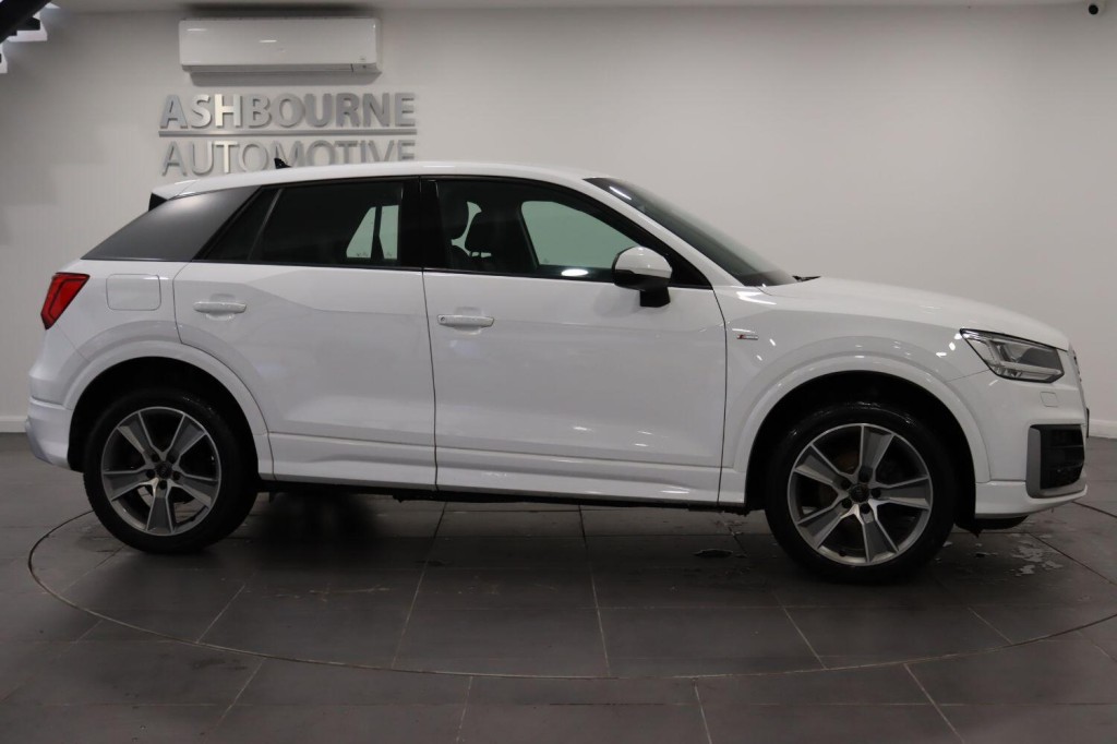 AUDI Q2 1.0 TFSI 30 S line 2020
