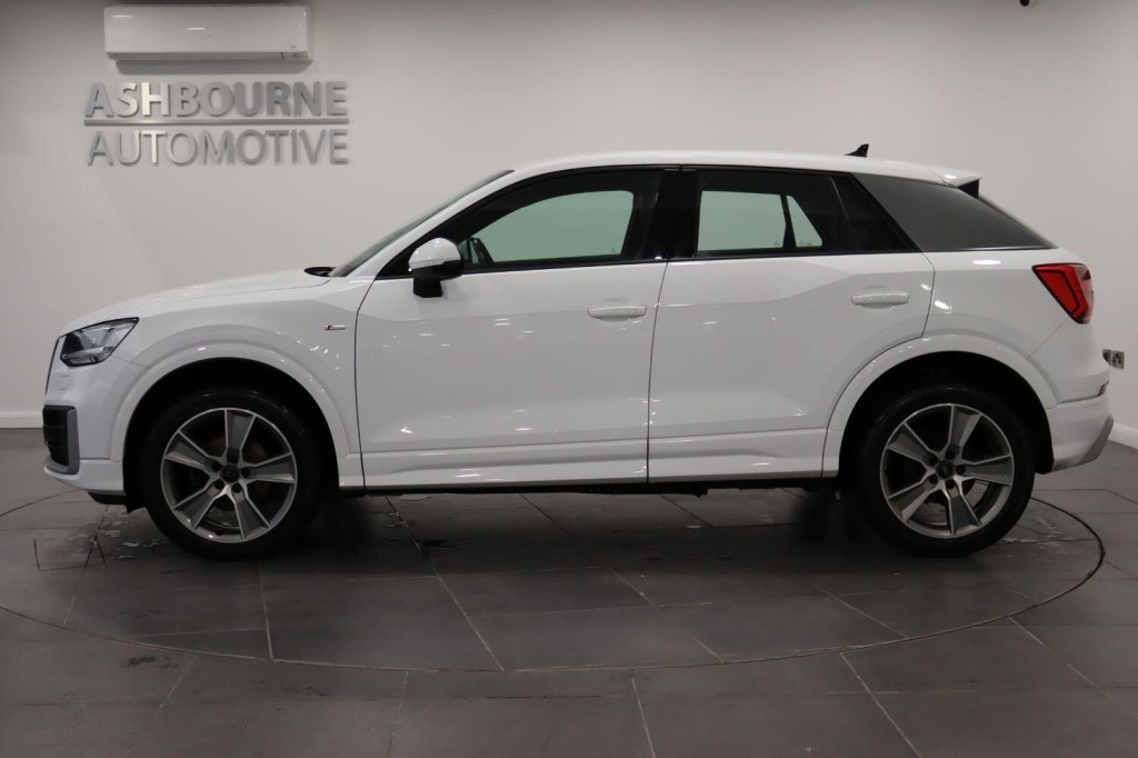 AUDI Q2 1.0 TFSI 30 S line 2020