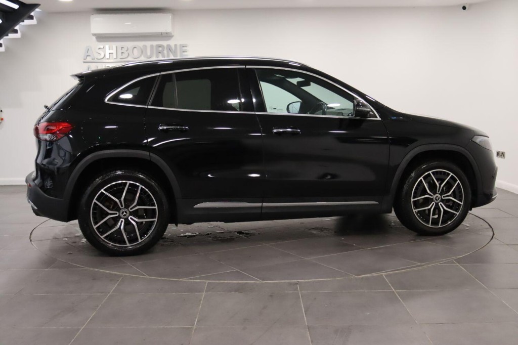 MERCEDES-BENZ EQA EQA 250+ 70.5kWh AMG Line 2022