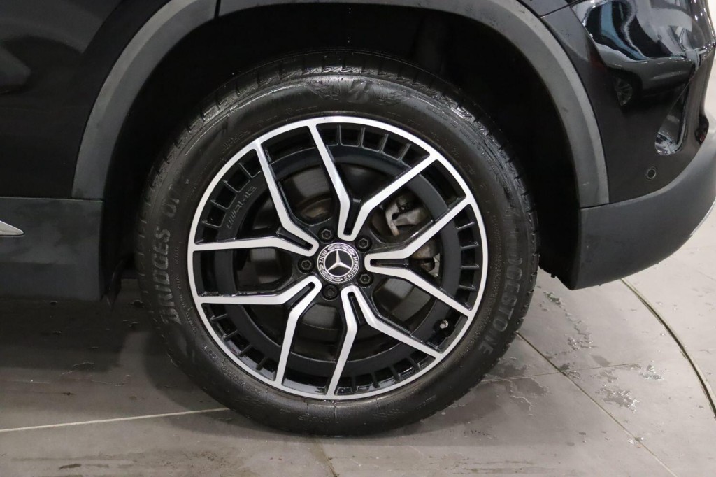 MERCEDES-BENZ EQA EQA 250+ 70.5kWh AMG Line 2022