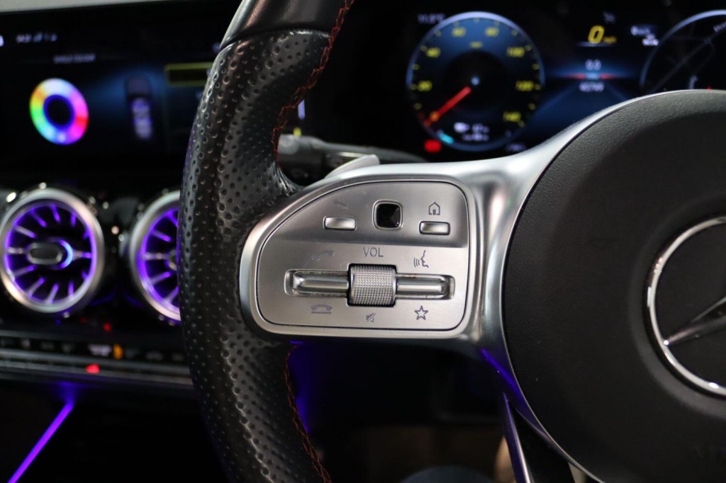 MERCEDES-BENZ EQA EQA 250+ 70.5kWh AMG Line 2022