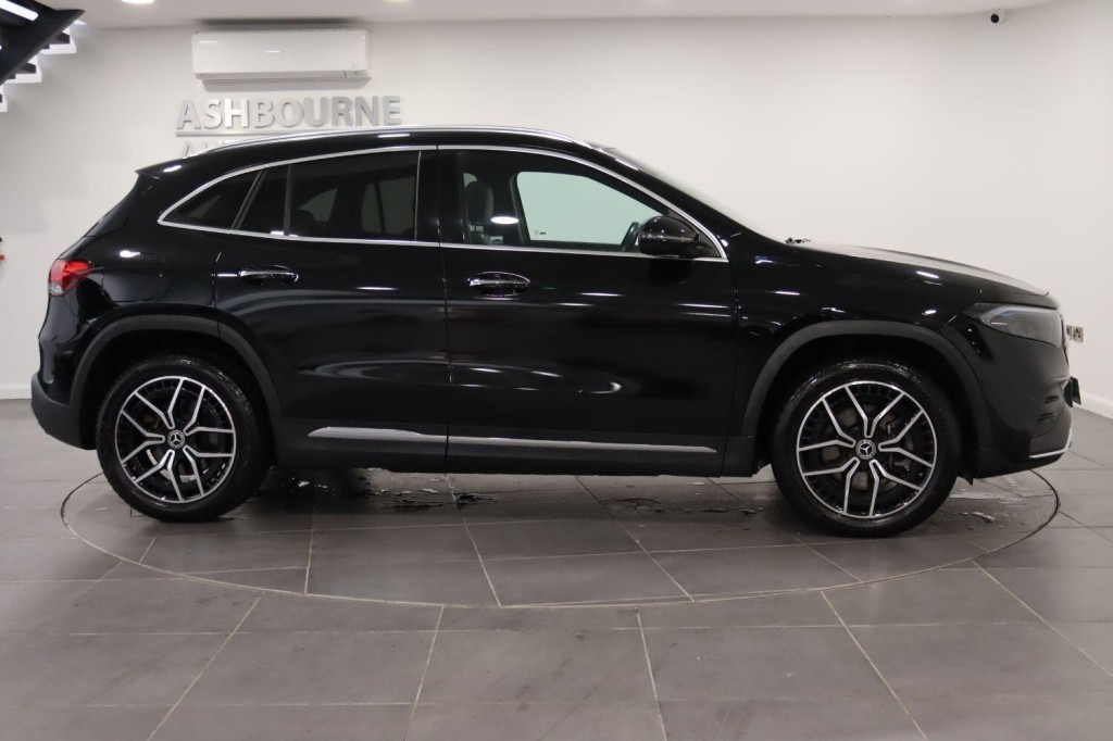 MERCEDES-BENZ EQA EQA 250+ 70.5kWh AMG Line 2022