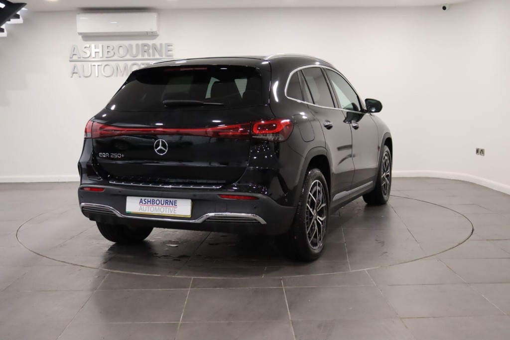 MERCEDES-BENZ EQA EQA 250+ 70.5kWh AMG Line 2022