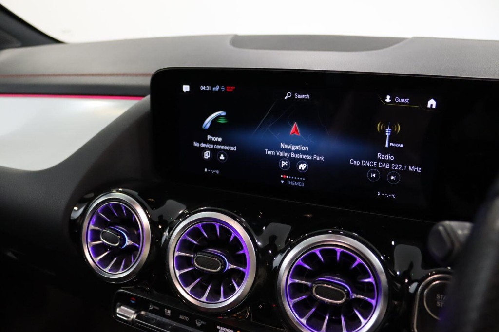 MERCEDES-BENZ EQA EQA 250+ 70.5kWh AMG Line 2022