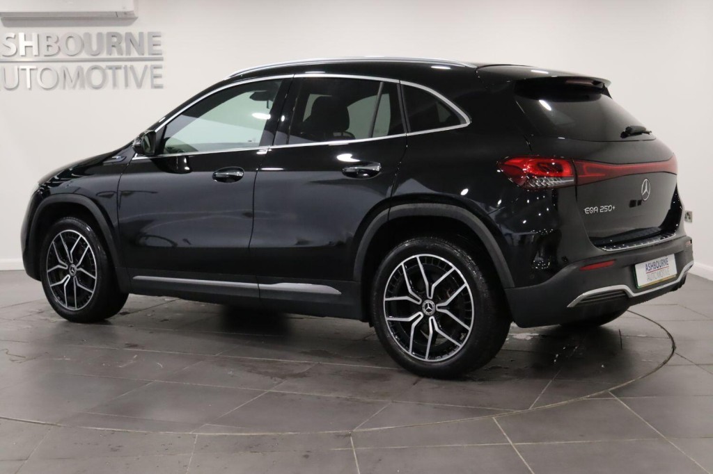 MERCEDES-BENZ EQA EQA 250+ 70.5kWh AMG Line 2022