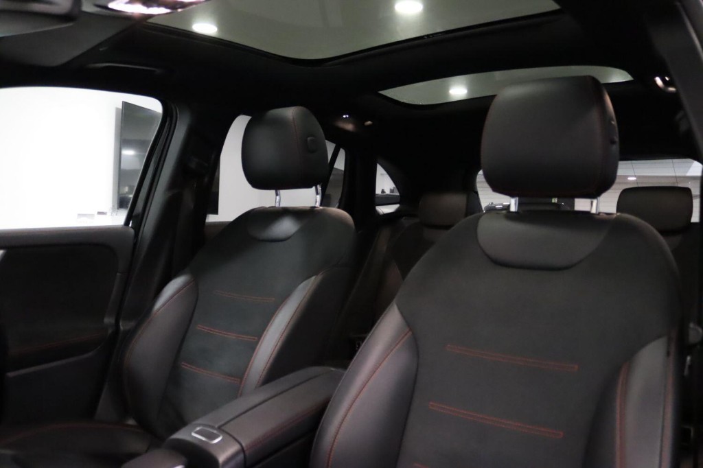 MERCEDES-BENZ EQA EQA 250+ 70.5kWh AMG Line 2022