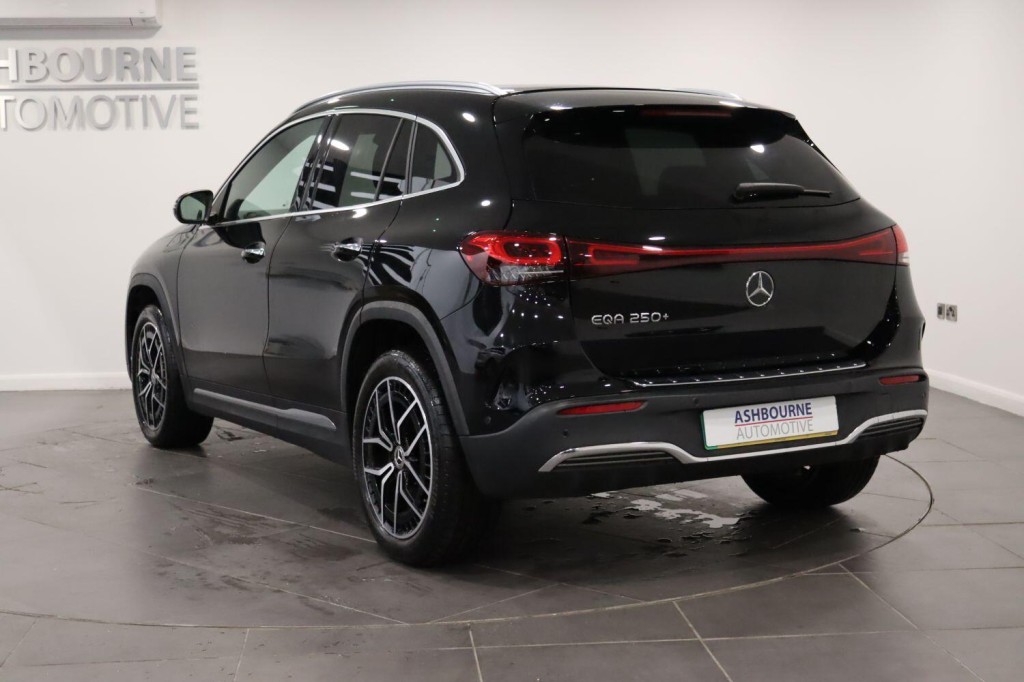 MERCEDES-BENZ EQA EQA 250+ 70.5kWh AMG Line 2022