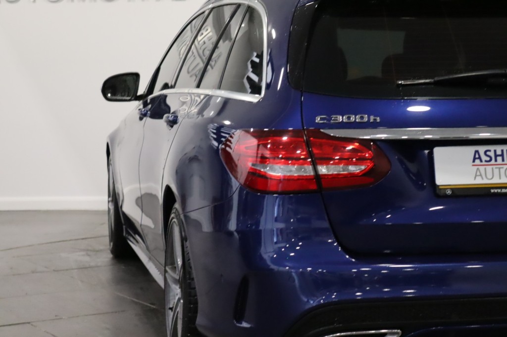 MERCEDES-BENZ C CLASS 2.1 C300dh AMG Line 2018