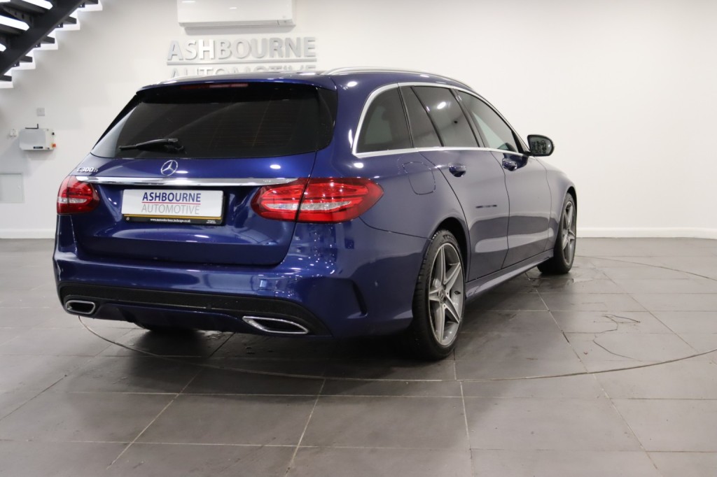 MERCEDES-BENZ C CLASS 2.1 C300dh AMG Line 2018