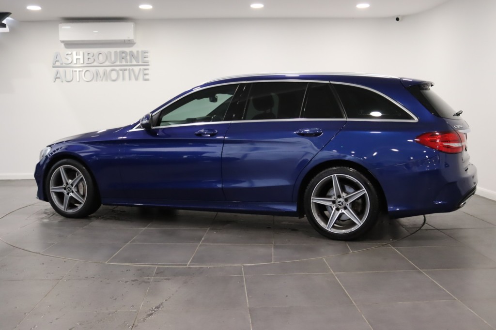 MERCEDES-BENZ C CLASS 2.1 C300dh AMG Line 2018