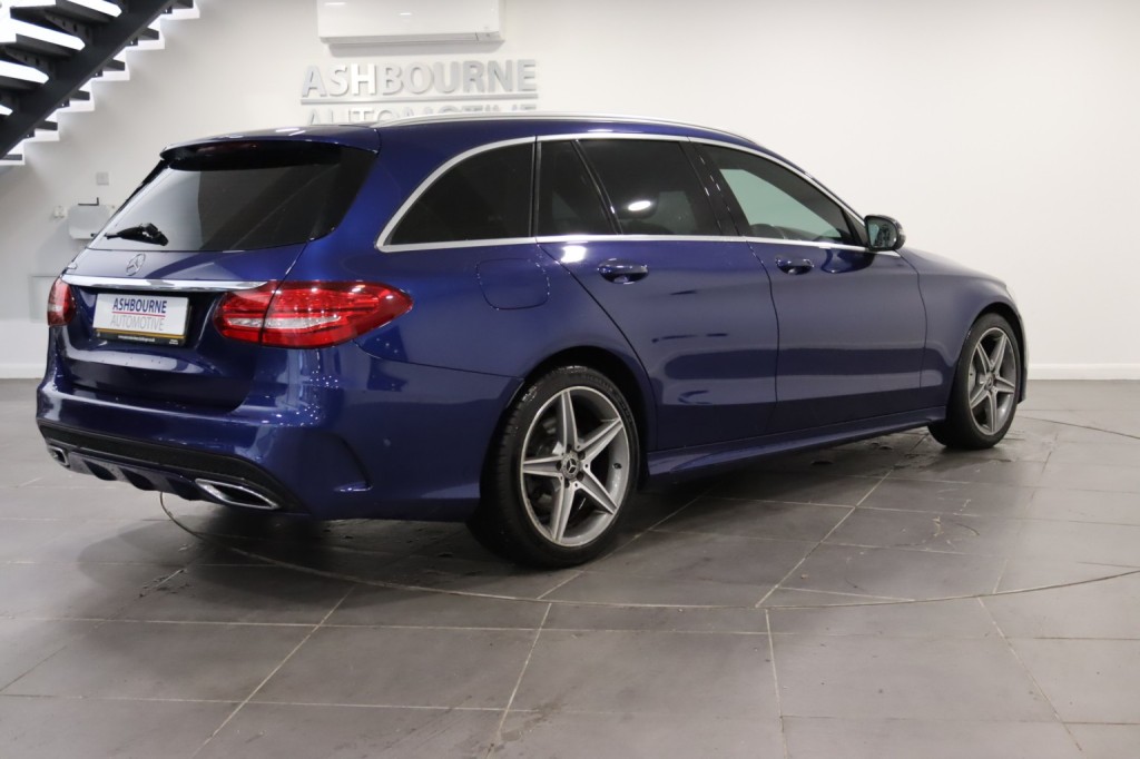 MERCEDES-BENZ C CLASS 2.1 C300dh AMG Line 2018