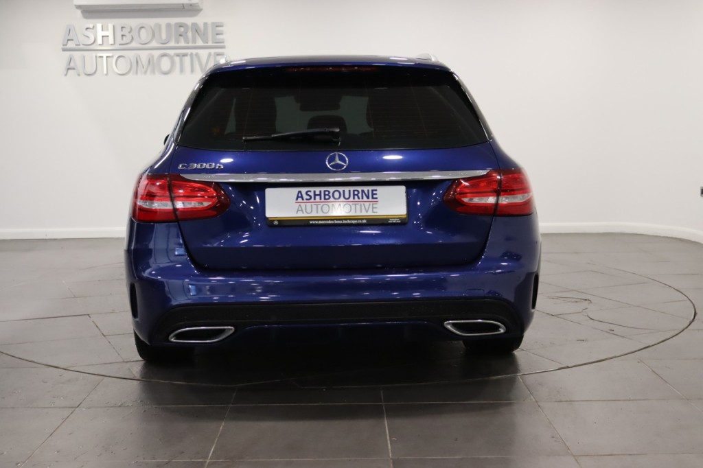 MERCEDES-BENZ C CLASS 2.1 C300dh AMG Line 2018