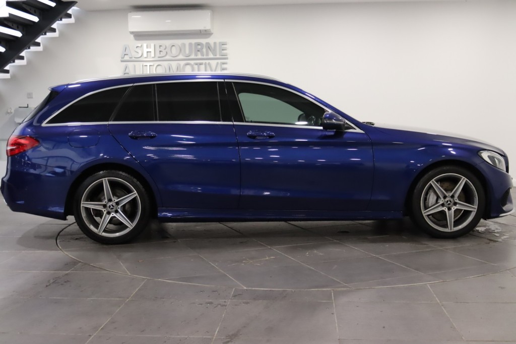 MERCEDES-BENZ C CLASS 2.1 C300dh AMG Line 2018