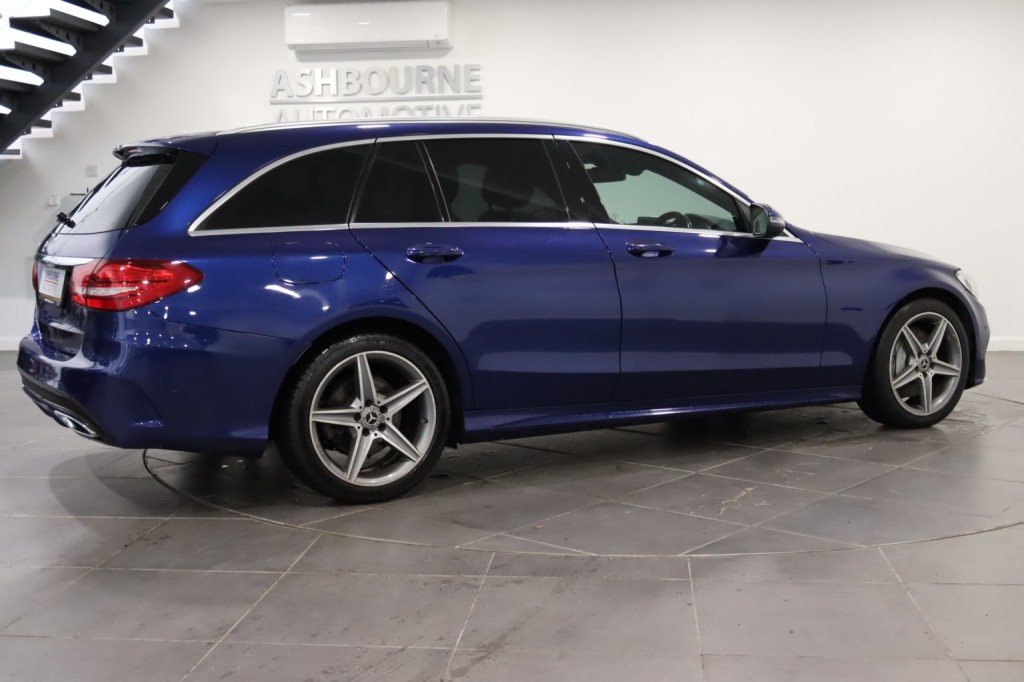 MERCEDES-BENZ C CLASS 2.1 C300dh AMG Line 2018