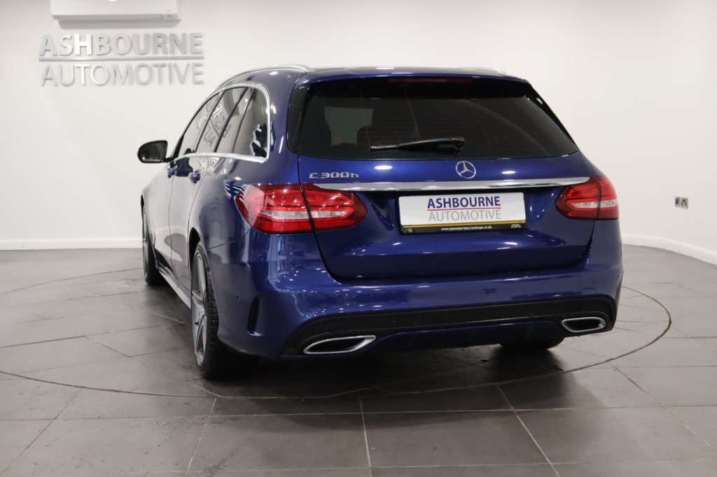 MERCEDES-BENZ C CLASS 2.1 C300dh AMG Line 2018