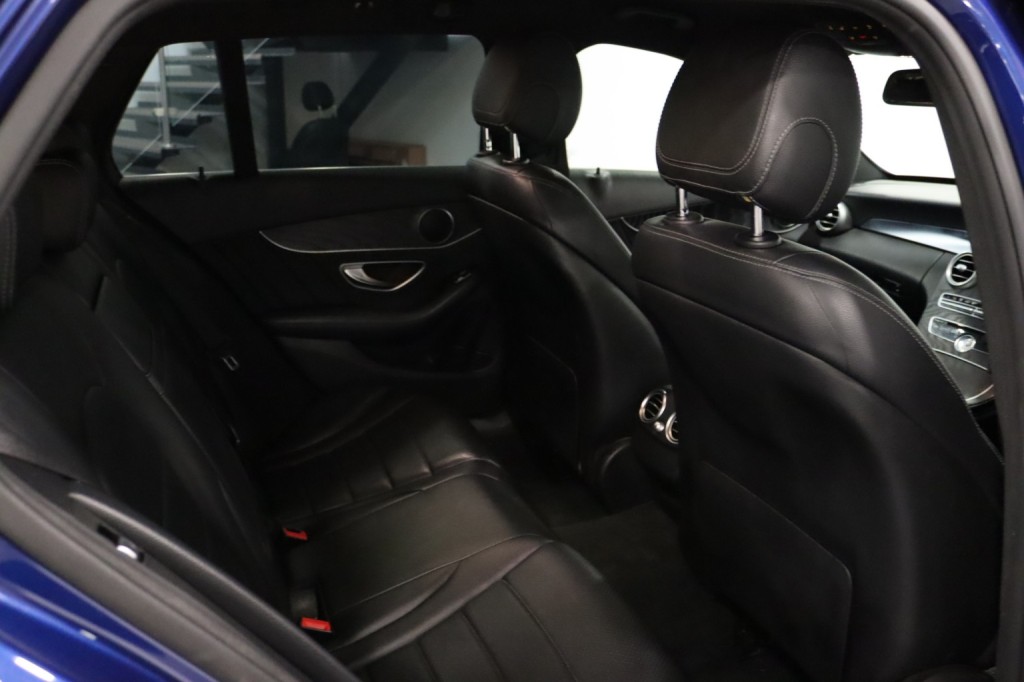 MERCEDES-BENZ C CLASS 2.1 C300dh AMG Line 2018