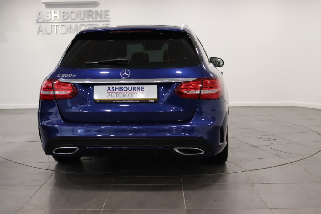 MERCEDES-BENZ C CLASS 2.1 C300dh AMG Line 2018