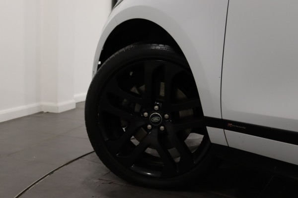 View LAND ROVER RANGE ROVER EVOQUE 2.0 P200 MHEV R-Dynamic HSE