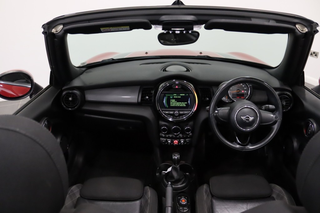 MINI CONVERTIBLE 1.5 Cooper Convertible 2017