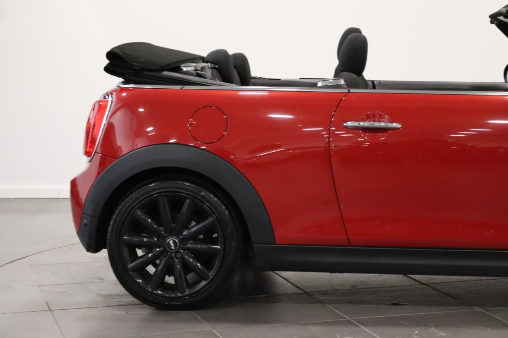 MINI CONVERTIBLE 1.5 Cooper Convertible 2017