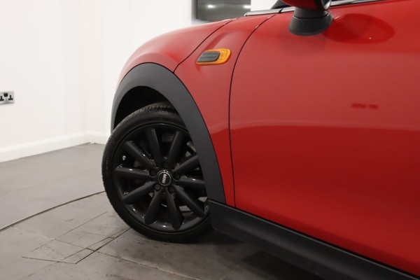 View MINI CONVERTIBLE 1.5 Cooper Convertible