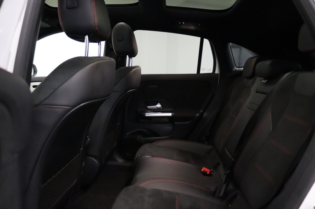 MERCEDES-BENZ EQA EQA 250+ 70.5kWh AMG Line 2022