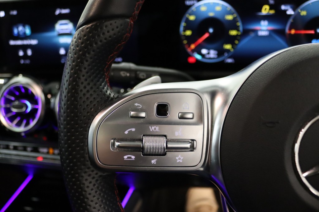 MERCEDES-BENZ EQA EQA 250+ 70.5kWh AMG Line 2022