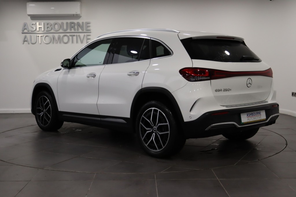 MERCEDES-BENZ EQA EQA 250+ 70.5kWh AMG Line 2022