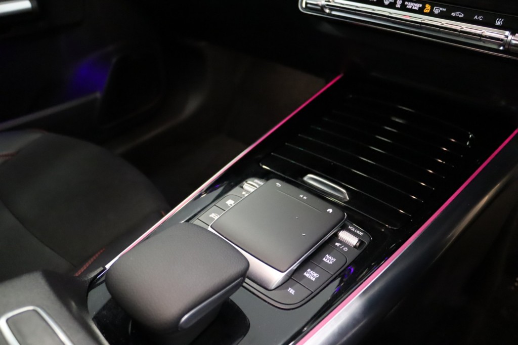 MERCEDES-BENZ EQA EQA 250+ 70.5kWh AMG Line 2022