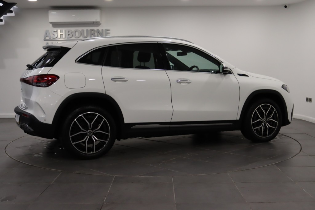 MERCEDES-BENZ EQA EQA 250+ 70.5kWh AMG Line 2022